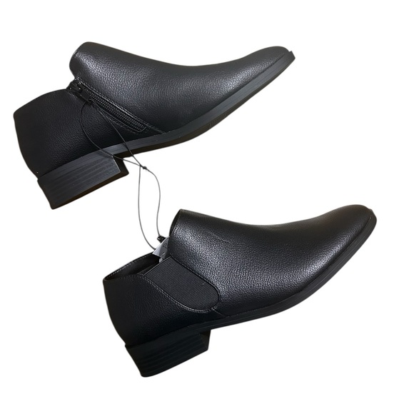 Kensie Shoes - Kensie Sammy Black Ankle Boot